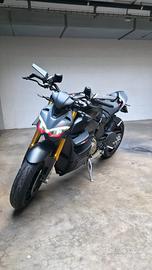Ducati Streetfighter V4S  - 11.000km PARI AL NUOVO
