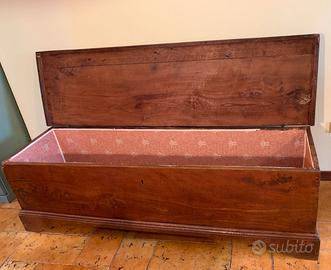 Cassapanca in Legno
