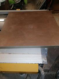 Piastre per pavimento