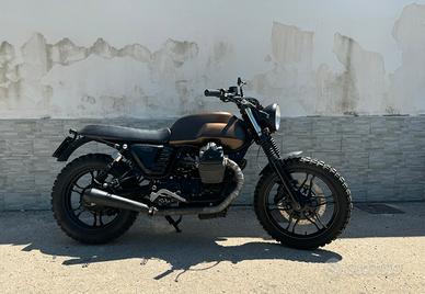 Moto Guzzi V7 - 2014