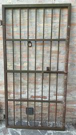 Antico cancello