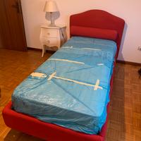 Letto singolo con materasso