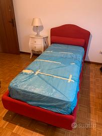 Letto singolo con materasso