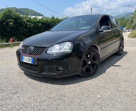 Volkswagen Golf 2.0 16V FSI 3p. Sportline