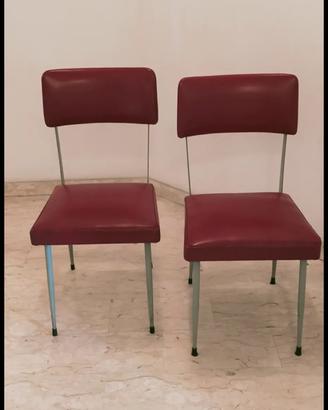 Sgabelli,sedie e altri oggetti vintage