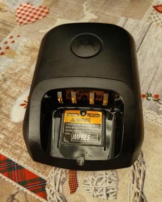 Carica batterie adattativo