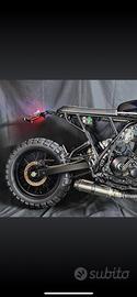 Suzuki DR 650