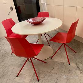 4 Sedie di design rosse