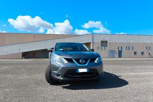 Nissan Qashqai 1.5 Diesel - Acenta con safety pack
