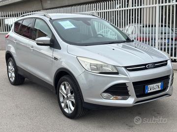 Ford Kuga 2.0 TDCI 163 CV 4WD Powershift Titanium
