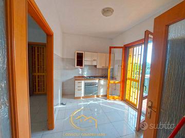 Piano primo elegante a Santa Tecla