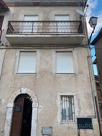 Casa semi indipendente Arpino