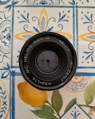 Obiettivo Helios 44m-4 