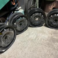 4 Cerchi auto in Ferro
