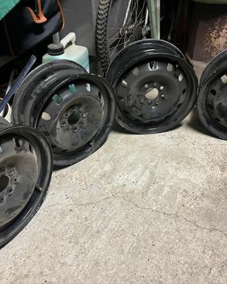4 Cerchi auto in Ferro