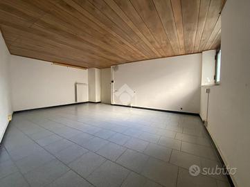 3 LOCALI A ACQUASPARTA