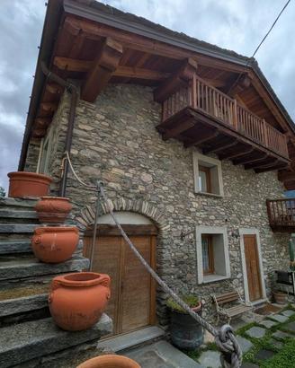 Appartamento di 170 m² con 3 locali e box auto dop