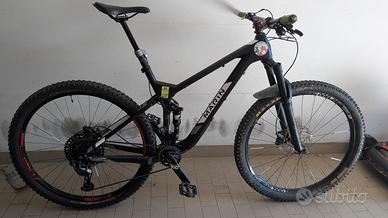 MTB bi-ammirtizzata 29 pollici Taglia L