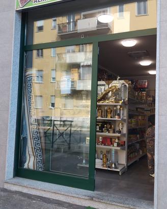 Macelleria avviata e completa a Torino
