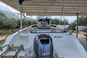 Barca Blumax 19 yamaha 40cv 2022