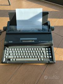 macchina per scrivere Olivetti