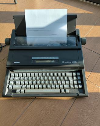 macchina per scrivere Olivetti
