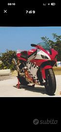 Carene vtr x r1 2000