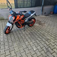 Ktm Duke 390