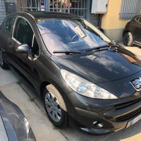 Peugeot 207 neopatentati