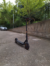 Xiaomi monopattino eletrico nero