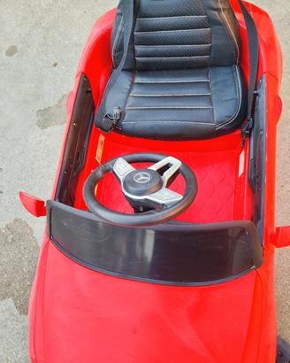 Macchinina a batteria Mercedes 