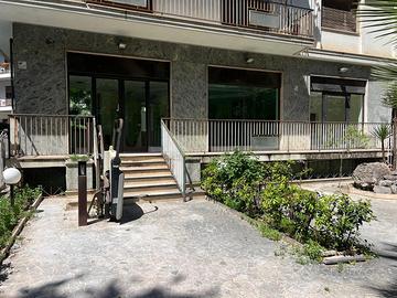 Via della LIBERTA' Esclusivo immobile su 2 livelli