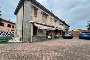 CASA SEMINDIPENDENTE A ASTI