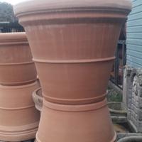 vasi di seconda scelta in terracotta fatti a mano