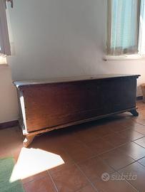 Cassapanca antica in legno