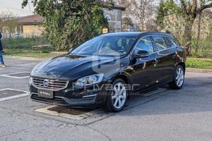 VOLVO V60 D2 Momentum