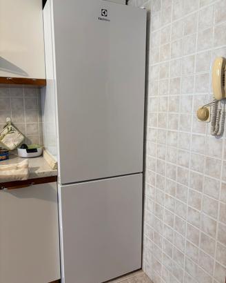 FRIGORIFERO ELECTROLUX