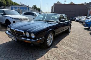 JAGUAR XJ 4.0 cat Executive