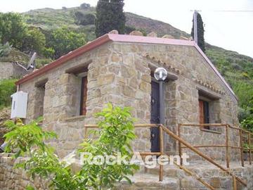 TENUTA CON RESIDENZA PRINCIPALE