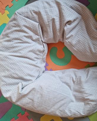 cuscino per allattamento o per dormire gravidanza