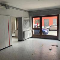 NEGOZIO A BRANDIZZO