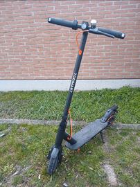 monopattino elettrico