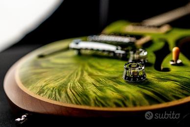 Chitarra elettrica artigianale