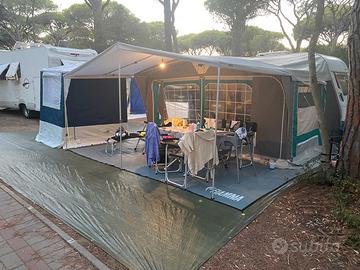 Roulotte Knaus sport 400 LKK