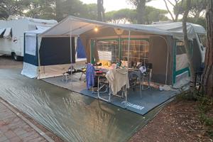 Roulotte Knaus sport 400 LKK