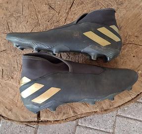 Scarpe da calcio ADIDAS Nemeziz nere e oro – n. 40