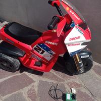 Monopattino, motorino elettrico Peg Perego