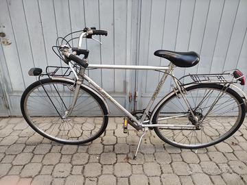 Bicicletta city bike 28 bici Imperia con Shimano