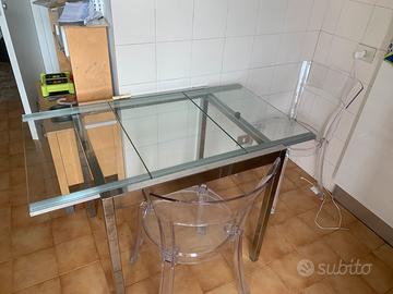 Tavolo ikea in vetro  (glivarp) + 2 sedie