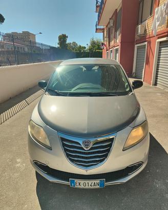 intenditori lancia Ypsilon 1.3 Multijet 95 cv